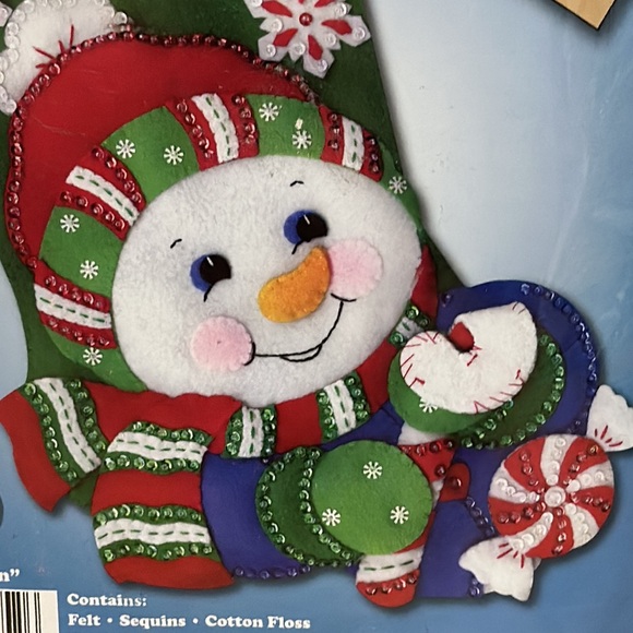New Design Works Christmas Stocking kit “Snowman” - Picture 3 of 5
